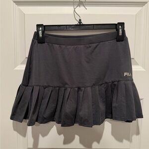 Fila Women's Gray Pleated Tennis/Golf Skirt